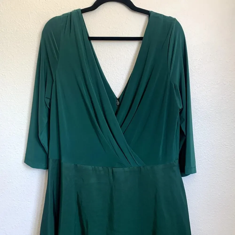 NEW Alfred‎ Sung Jersey Mikado V Neck 3/4 Sleeve A-Line Gown in Hunter Green - Picture 4 of 7